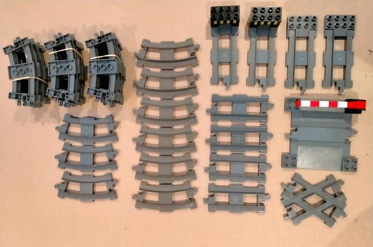 Duplo rechte kromme rails overweg kruising eindstop (trein), Kinderen en Baby's, Speelgoed | Duplo en Lego, Gebruikt, Duplo, Ophalen of Verzenden
