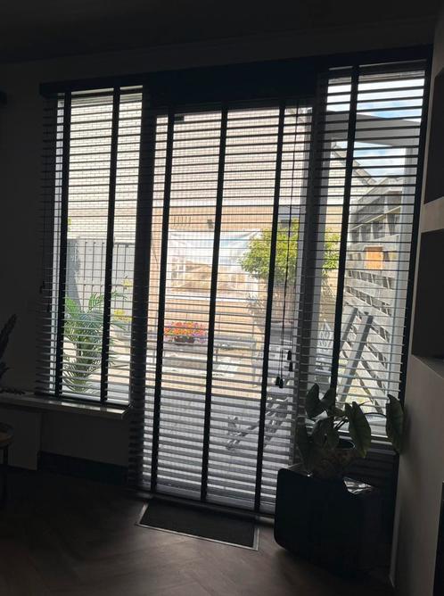 Zwarte Bamboe jaloezieën, Huis en Inrichting, Stoffering | Gordijnen en Lamellen, Zo goed als nieuw, Ophalen