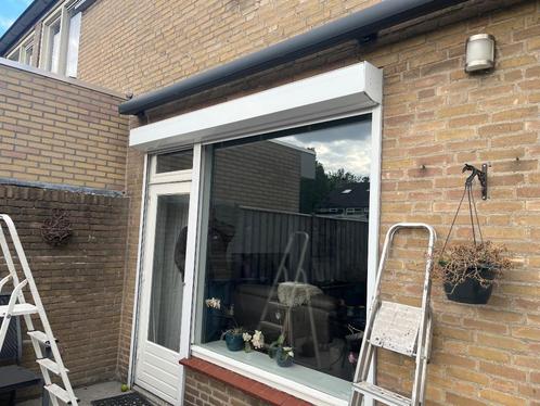 Rolluiken, elektrisch en niet-elektrisch, Doe-het-zelf en Verbouw, Rolluiken, Gebruikt, 200 cm of meer, 150 tot 200 cm, Wit, Elektrische bediening