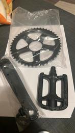 Fiets onderdelen(pedaal, tandwiel en crank), Ophalen of Verzenden, Zo goed als nieuw, Algemeen, Crankstel of Pedalen