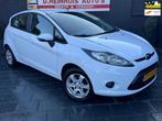 Ford Fiesta 1.4 Trend 5DRS/AIRCO/APK NIEUW, Gebruikt, Wit, Bedrijf, Handgeschakeld