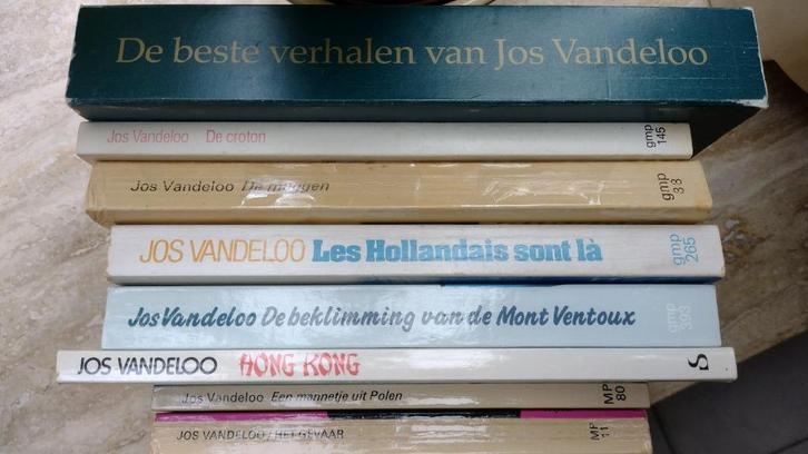 8x Jos Vandeloo, Boeken, Romans, Gelezen, Ophalen of Verzenden