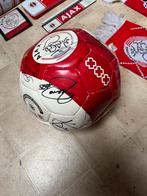 Ajax bal met handtekeningen 2013, Ophalen of Verzenden, Gebruikt, Ajax, Overige typen