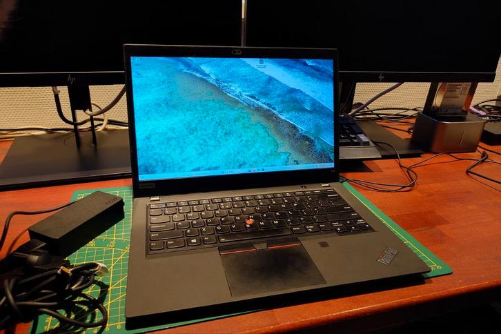 Lenovo Thinkpad T14 16gb 256gb SSD intel i5 touchscreen, Computers en Software, Windows Laptops, Gebruikt, 14 inch, SSD, 2 tot 3 Ghz