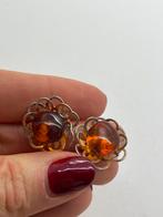 A795 Prachtige zilveren oorbellen bloem barnsteen, Sieraden, Tassen en Uiterlijk, Antieke sieraden, Ophalen of Verzenden, Zilver