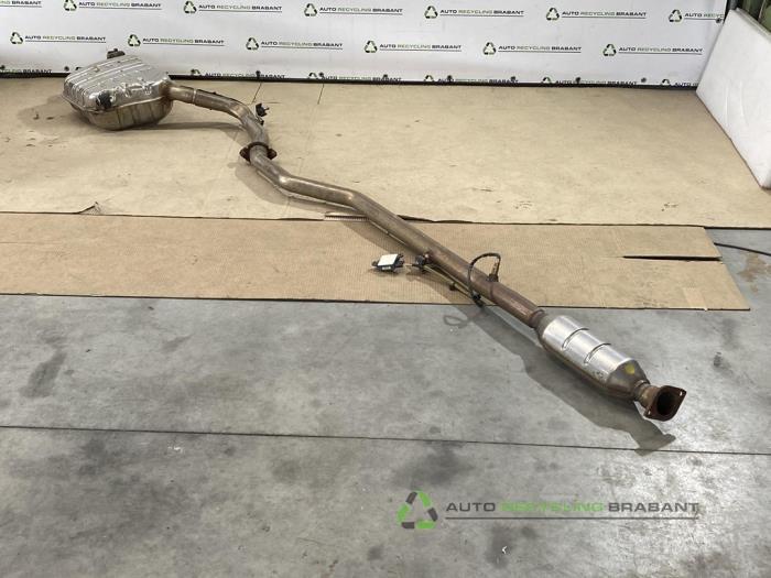 Uitlaat Einddemper van een Kia Sorento, Auto-onderdelen, Uitlaatsystemen, Gebruikt, 3 maanden garantie, Ophalen of Verzenden