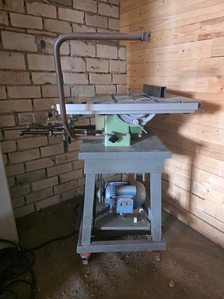 Inca zaagtafel compleet met motor, Doe-het-zelf en Verbouw, Gereedschap | Zaagmachines, Gebruikt, Cirkelzaag, 70 mm of meer, Ophalen of Verzenden