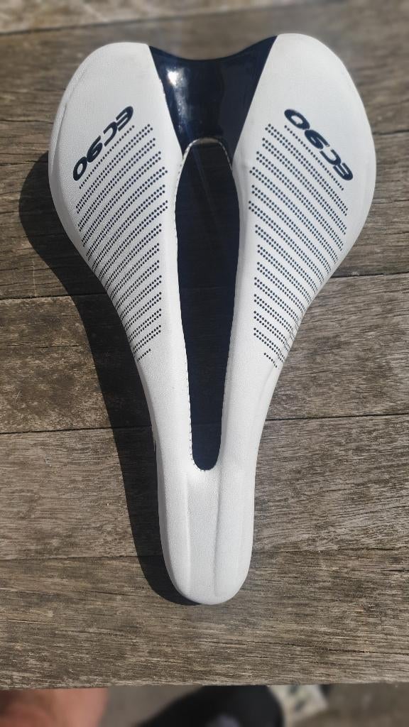 Zadel EC90, Fietsen en Brommers, Fietsonderdelen, Ophalen of Verzenden, Zo goed als nieuw, Zadel