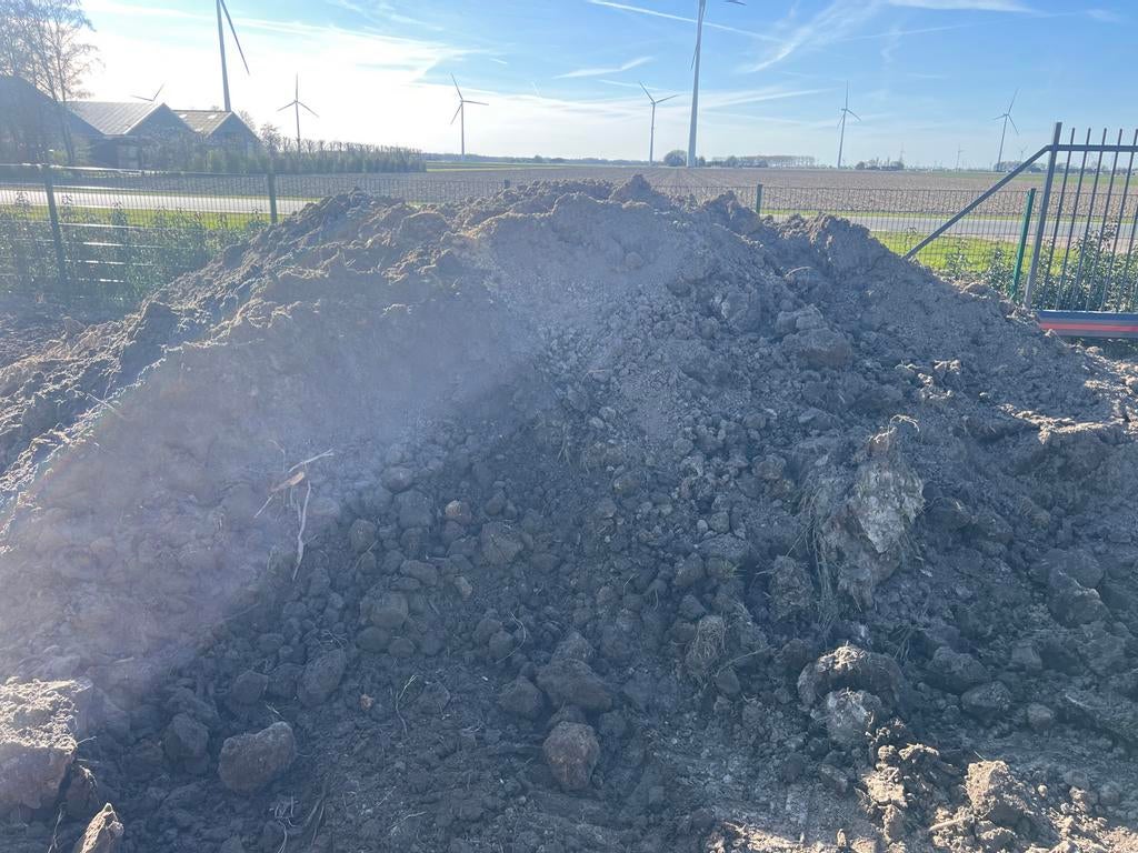 Zwarte grond / klei, Tuin en Terras, Aarde en Mest, Ophalen, Tuinaarde
