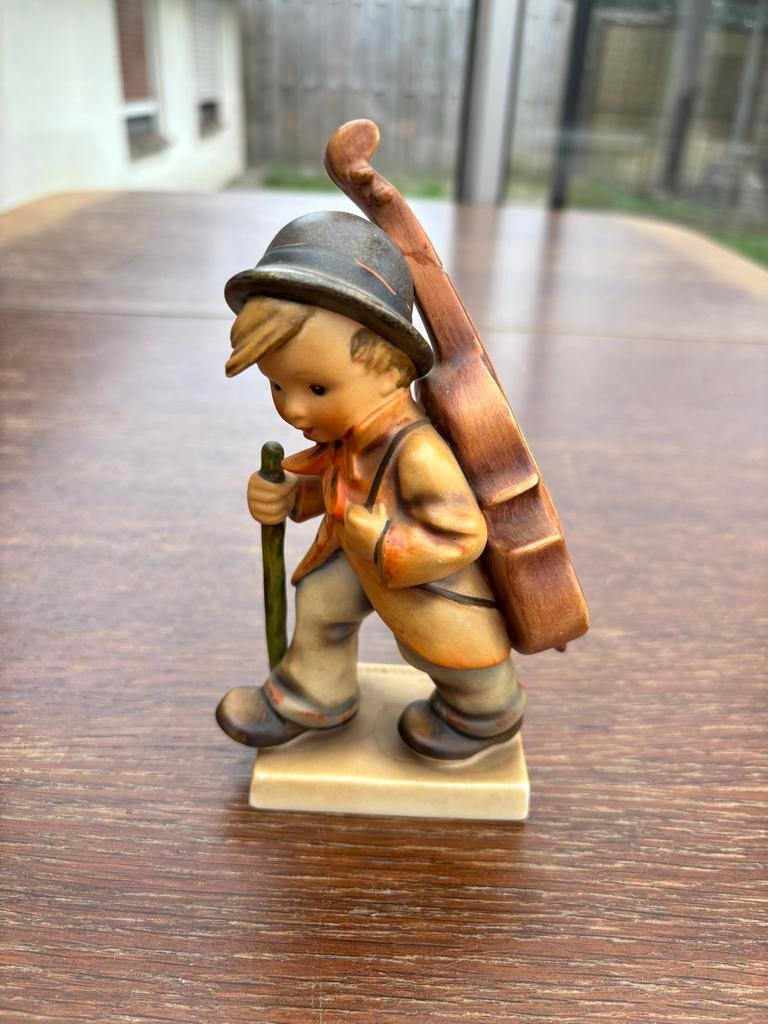 Vintage Hummel beeldje: Jongen met viool, Verzamelen, Ophalen, Zo goed als nieuw, Hummel