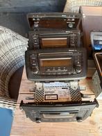 10 radios 9 van Suzuki en 1 van skoda, Ophalen of Verzenden