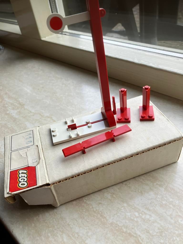 lego seinpaal voor treinen 1107 4,5 12 volt service doosje, Ophalen, Zo goed als nieuw, Complete set, Lego