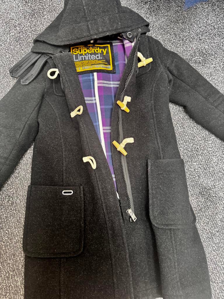 Superdry Limited duffelcoat zwart met capuchon, Ophalen of Verzenden, Zo goed als nieuw, Maat 36 (S), Zwart