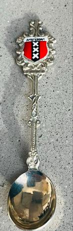 Lepeltje met Amsterdam emaille schildje, Verzamelen, Verzenden, Metaal, Bestek