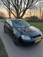 Volkswagen Golf 5 1.6 FSI APK TOT 31-07-2026, Auto's, Volkswagen, Voorwielaandrijving, 4 cilinders, Zwart, 1200 kg