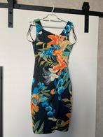 Jurk Karen Millen, Maat 38/40 (M), Zwart, Ophalen of Verzenden, Zo goed als nieuw