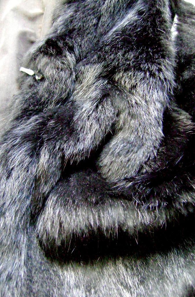 konijn bont gilet bodywarmer vintage boho viking castlefest, Kleding | Dames, Bodywarmers, Verzenden, Zwart, Gedragen, Maat 36 (S)