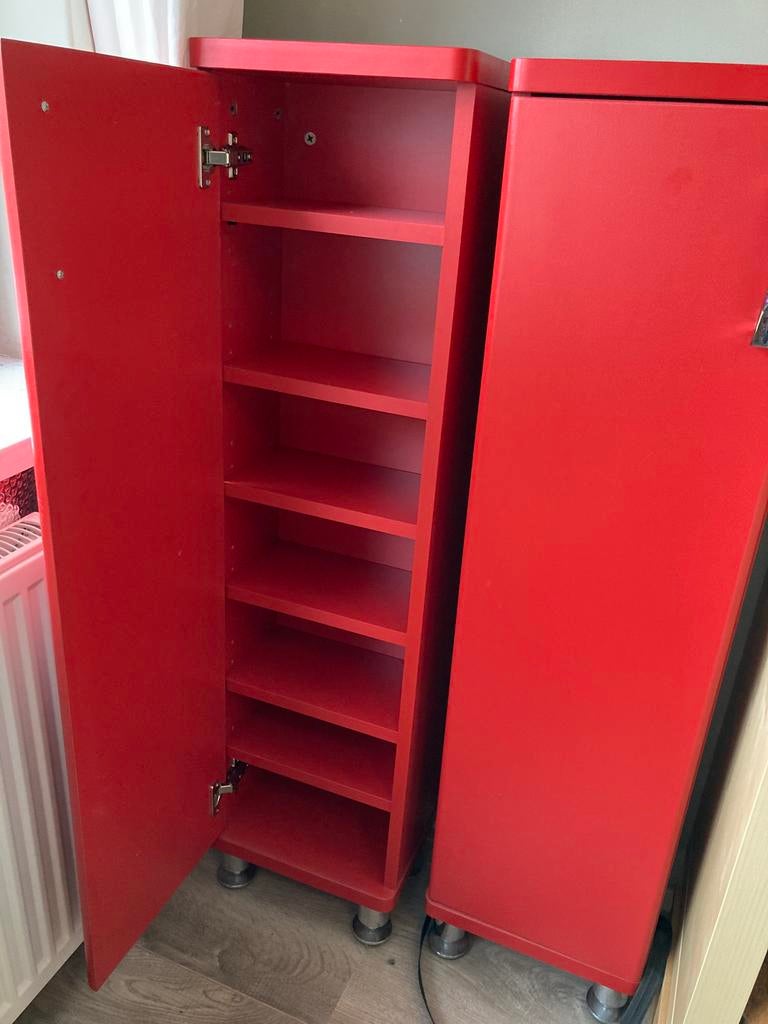 CD, DVD kastjes, Huis en Inrichting, Woonaccessoires | Cd- en Dvd-rekken, Ophalen, Gebruikt, Hout, Cd's of Dvd's