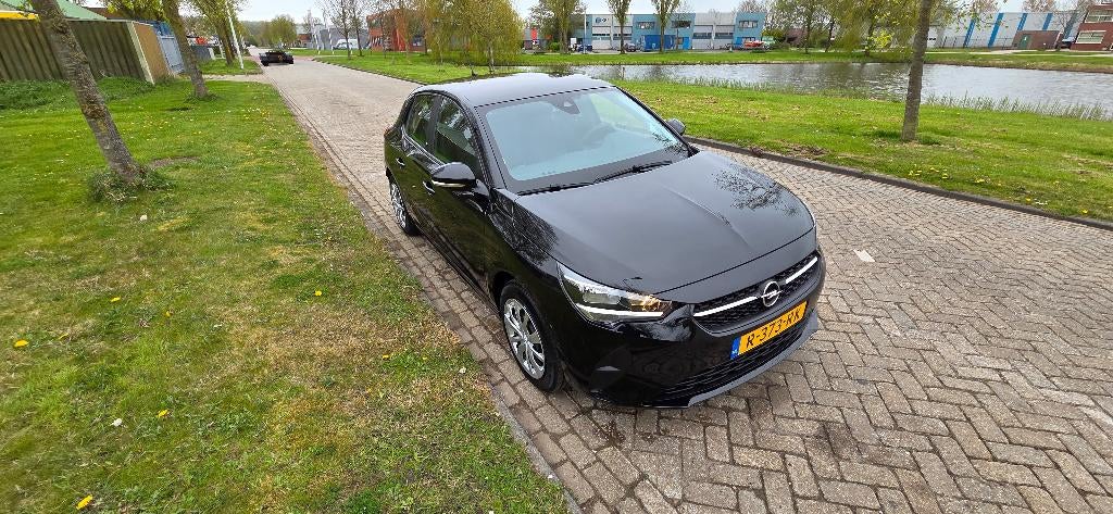 Opel Corsa 50kWh 136pk Aut 2022 Zwart, Auto's, Bluetooth, Euro 6, Zwart, Origineel Nederlands