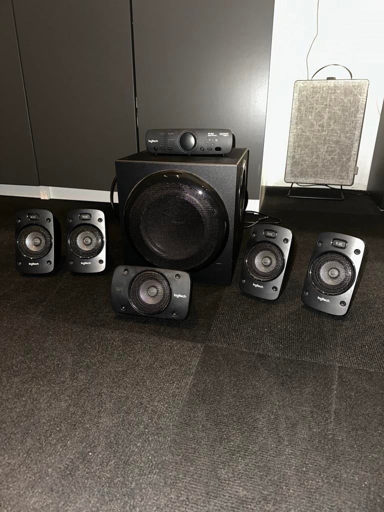 Logitech Z906 5.1 speakerset, Gebruikt, Complete surroundset, 120 watt of meer, Ophalen