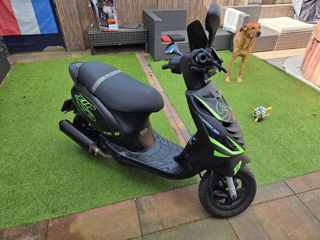 Piaggio zipp sp 4T, Fietsen en Brommers, Scooters | Piaggio, Gebruikt, Zip, Ophalen of Verzenden, 80 cc