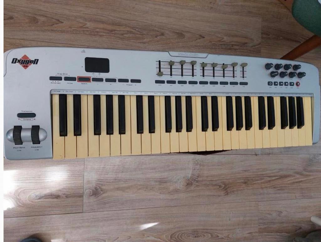 M-Audio Oxygen 49 MIDI keyboard, Gebruikt, Midi-aansluiting, Ophalen, 49 toetsen