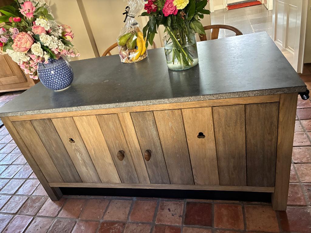 Werkeiland keuken Tinello Bokstraat, Huis en Inrichting, Keuken | Complete keukens, Zo goed als nieuw, Overige typen, Bruin, Graniet of Steen