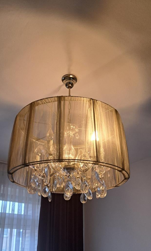 Elegante Kristallen Kroonluchter met Stoffen Kap, Huis en Inrichting, Lampen | Kroonluchters, Ophalen, Gebruikt, Glas, Klassiek, Elegant, Modern Chique