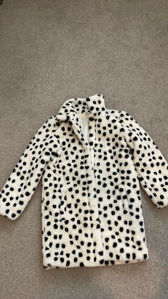 Hele zachte half lange jas als nieuw maat 134 / 140, Ophalen of Verzenden, Zo goed als nieuw, Meisje, Jas