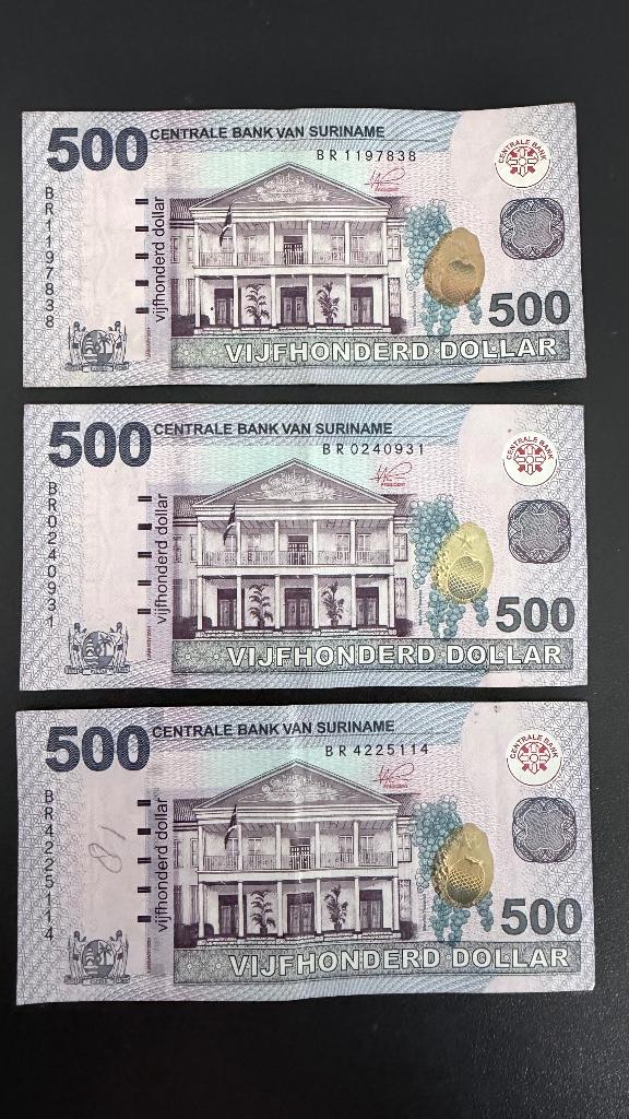 1500 Surinaamse Dollars, Postzegels en Munten, Bankbiljetten | Amerika, Ophalen of Verzenden, Zuid-Amerika, Setje