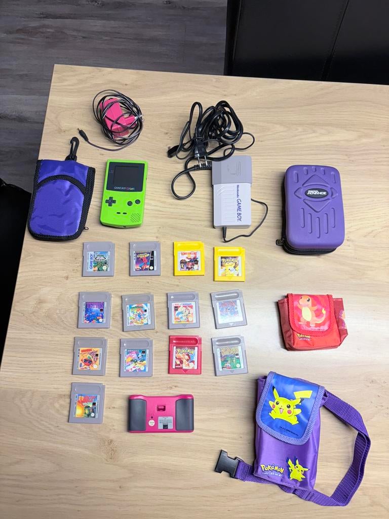 Gameboy color met spellen en toebehoren werkend, Spelcomputers en Games, Games | Nintendo Game Boy, 1 speler, Ophalen of Verzenden
