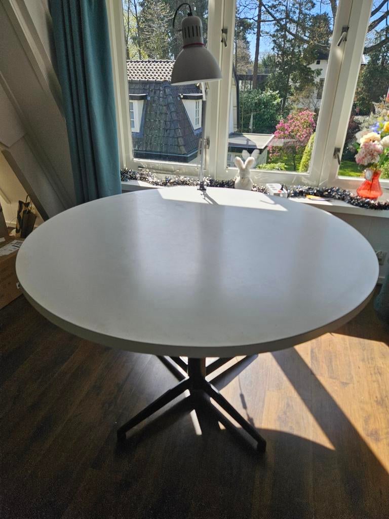 Witte ronde eettafel, Huis en Inrichting, Tafels | Eettafels, Ophalen, Gebruikt, 50 tot 100 cm, 100 tot 150 cm