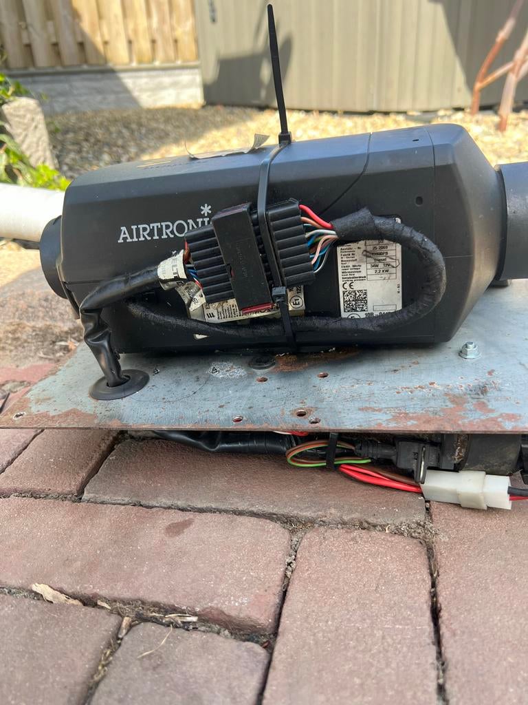 Eberspächer Airtronic D2 12V 2.2kW Diesel Standkachel, Ophalen, Gebruikt, Universele onderdelen