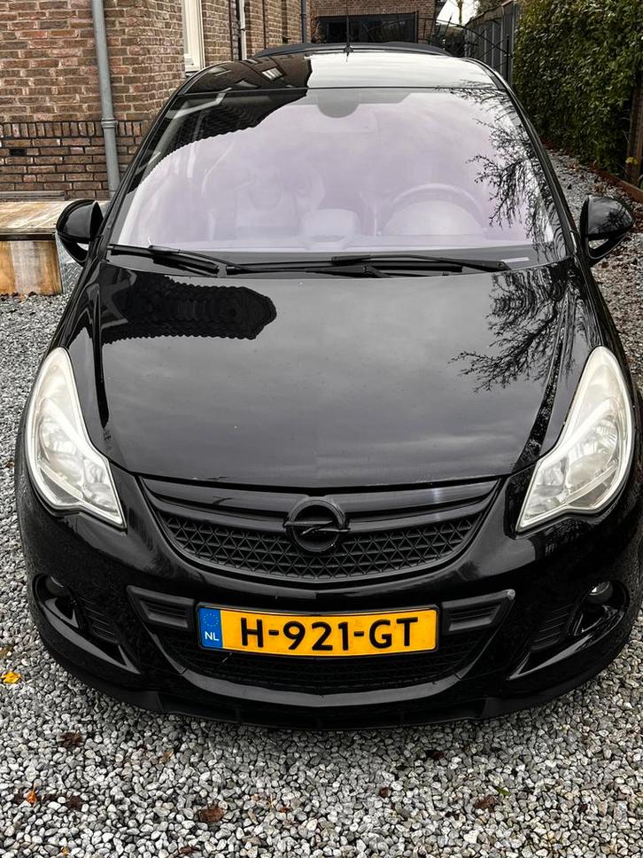 Opel Corsa 1.6 OPC NURBURGRING EDITION 016/500 - NIEUWE APK, Auto's, Opel, Particulier, Corsa, Airbags, Airconditioning, Bluetooth
