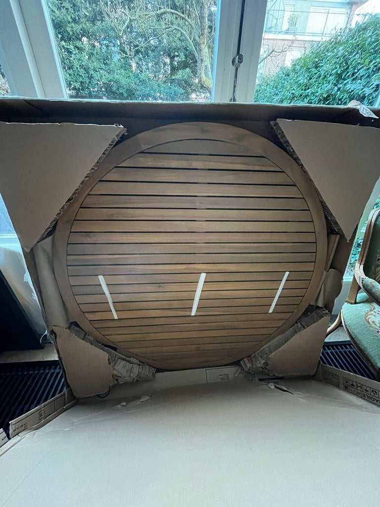 Gloednieuwe ronde salontafel Parana | Sweeek, Tuin en Terras, Tuintafels, Ophalen of Verzenden, Nieuw, Rond, Hout