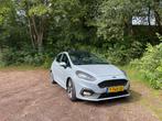 Ford Fiësta 1.5 200pk 5dr 2019 Grijs, Voorwielaandrijving, Stof, Zwart, 1183 kg