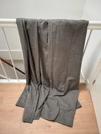 Grijze verduisterende gordijnen (set van 2) met vlinderplooi, Ophalen, 200 cm of meer, 150 tot 200 cm, Zo goed als nieuw