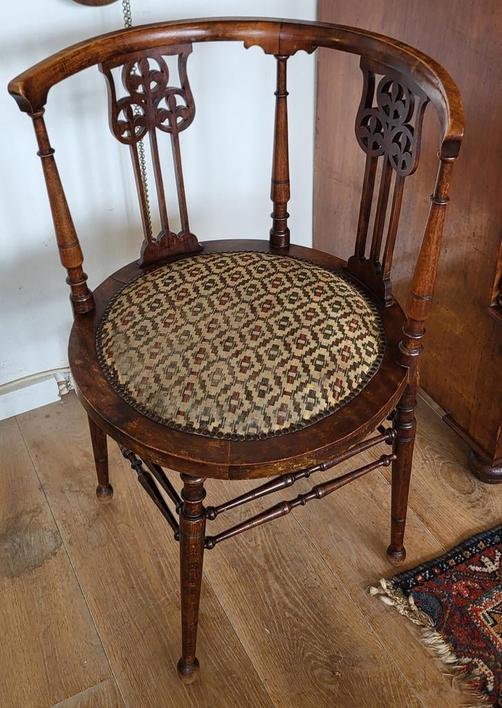 Edwardian corner chair Art Nouveau hoekstoel eye-catcher, Ophalen of Verzenden