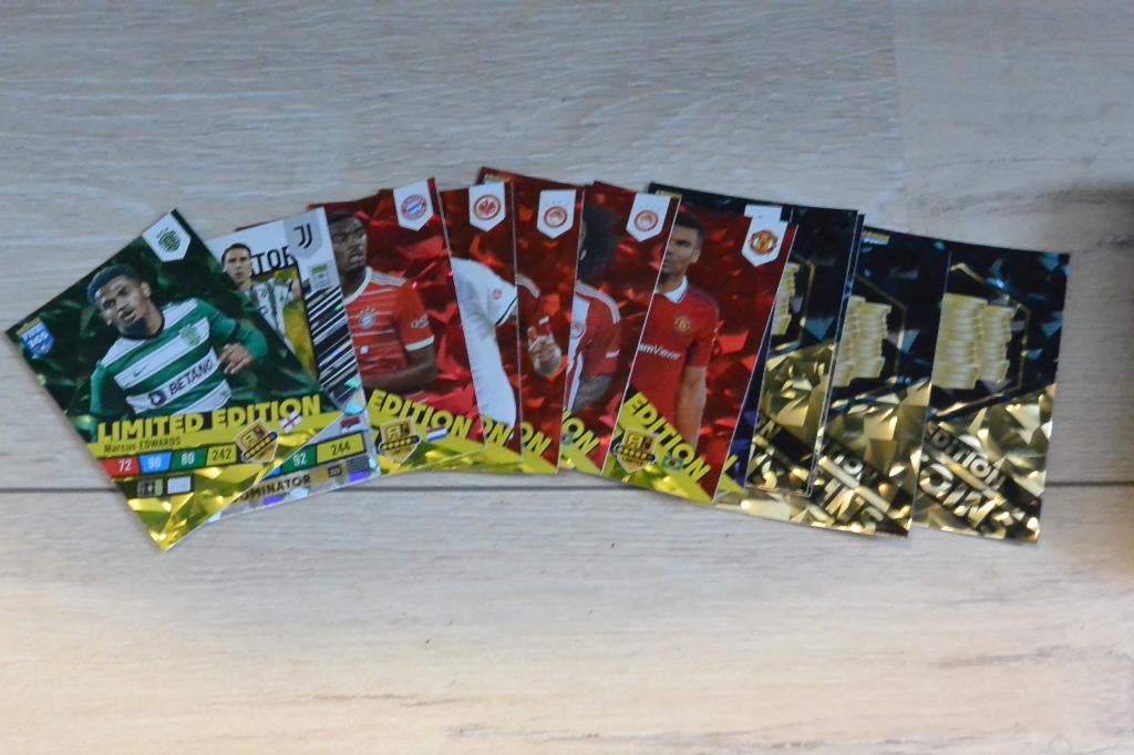 12 Panini Limited Edition Fifa 365 kaarten, Ophalen of Verzenden, Zo goed als nieuw, Buitenlandse clubs, Poster, Plaatje of Sticker