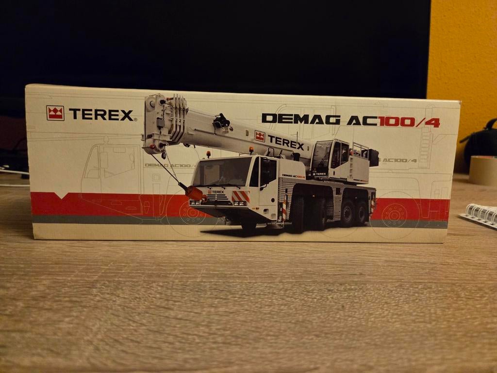 Demag AC100/4, Hobby en Vrije tijd, Ophalen, 1:50 of kleiner, Overige merken