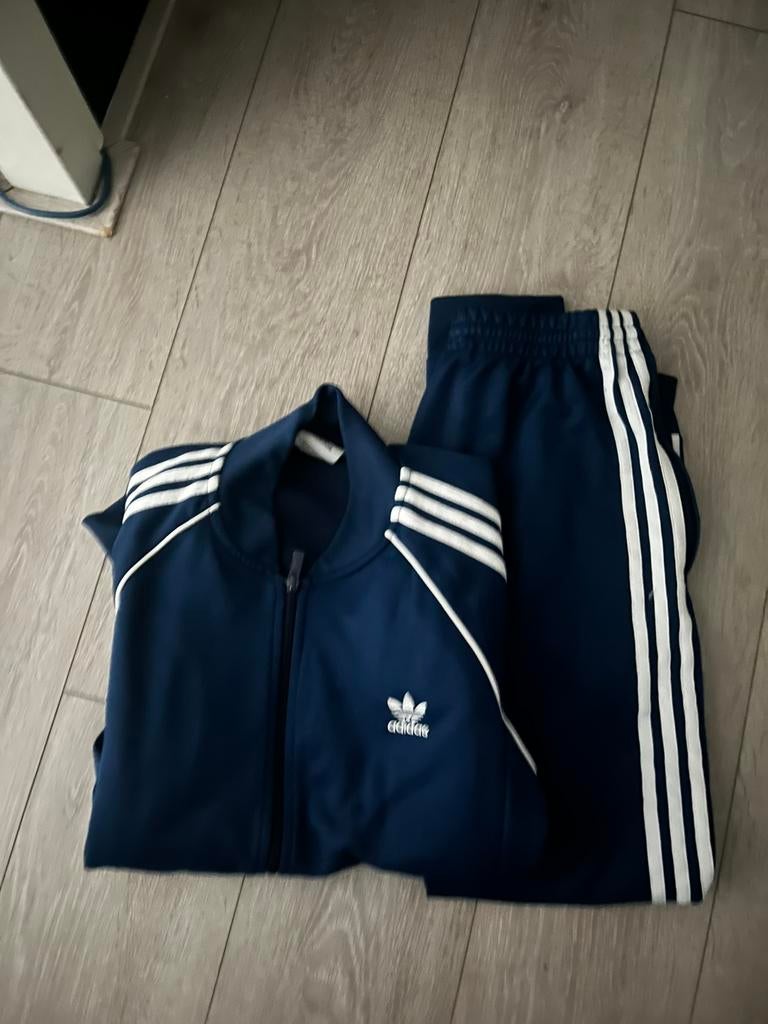 Blauwe adidas pak, Ophalen, Zo goed als nieuw, Blauw, Algemeen