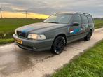 Volvo V70 2.4 170PK 1999 Grijs, Auto's, Voorwielaandrijving, Zwart, Particulier, 1600 kg