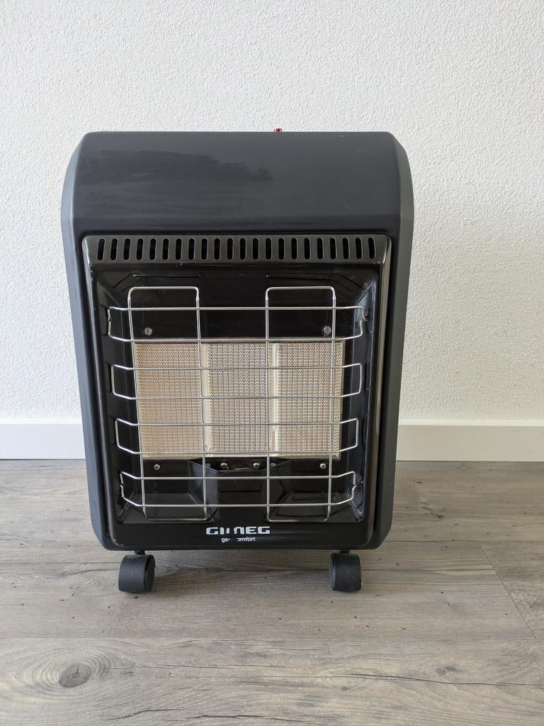 Gimeg camping gaskachel 4.1kW, Caravans en Kamperen, Ophalen of Verzenden, Zo goed als nieuw