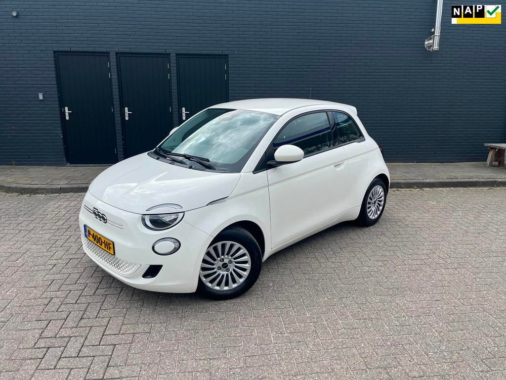 Fiat 500 Action 24 kWh SOH 93.33%, Auto's, Fiat, Bedrijf, Te koop, ABS, Airbags, Airconditioning, Bluetooth, Boordcomputer, Centrale vergrendeling