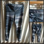 NIKE DRY-FIT grijze dames sportbroek legging print stretch M, Maat 38/40 (M), Nike Dry-Fit, Ophalen of Verzenden, Fitness of Aerobics