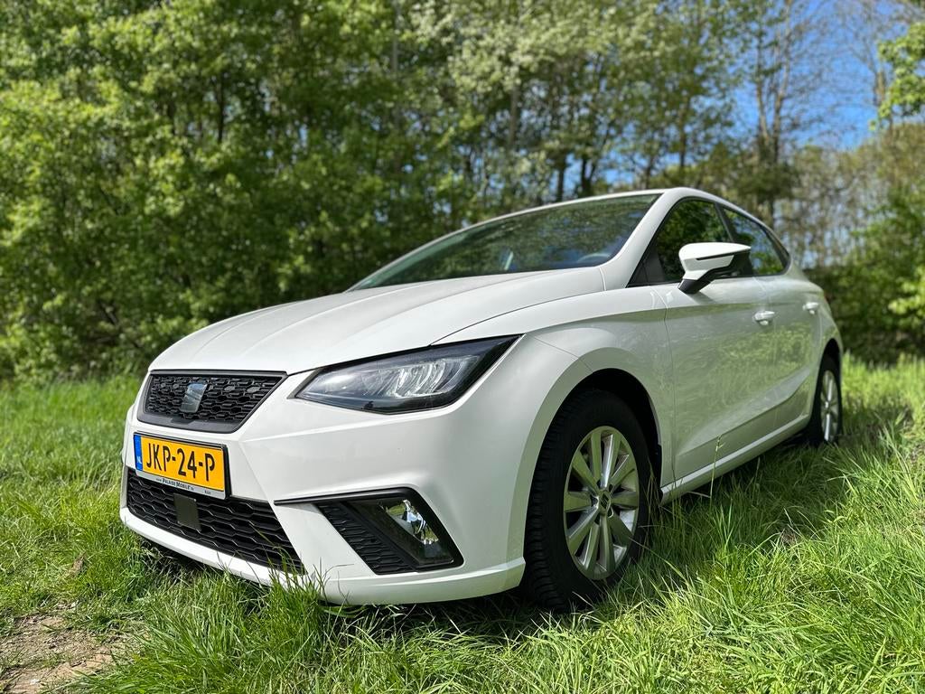 Seat Ibiza 1.0 facelift okt. ‘21. 5D Wit - AIRCO, Auto's, Voorwielaandrijving, Stof, 1010 kg, Handgeschakeld