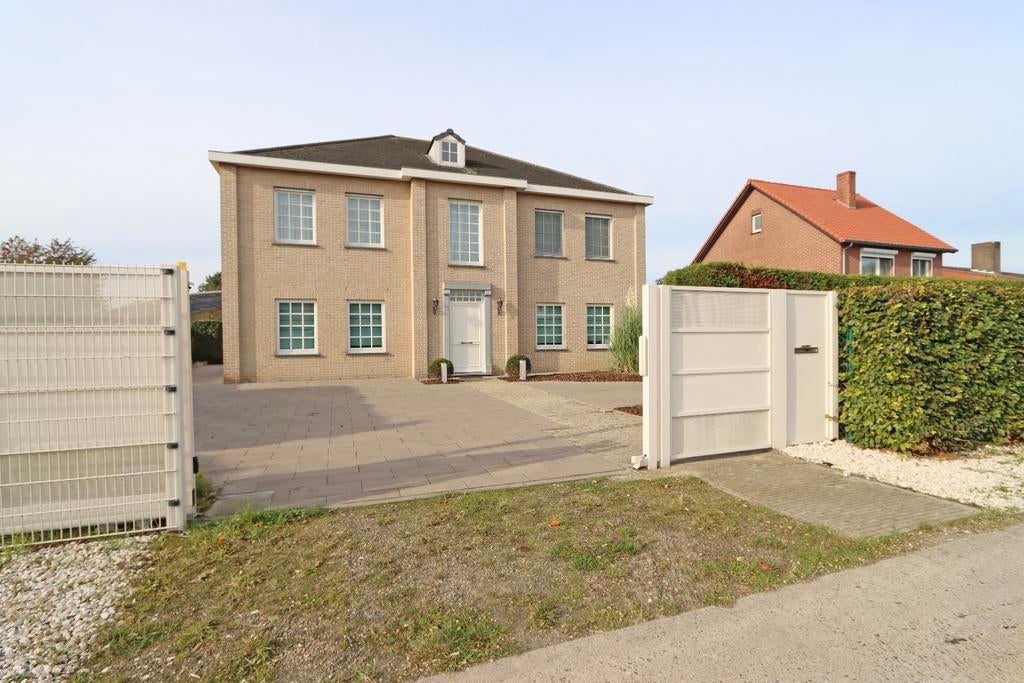 Partij ruiten, houten kozijnen en schuifpuien met rolluik, Ophalen, Gebruikt, Raamkozijn, Inclusief glas