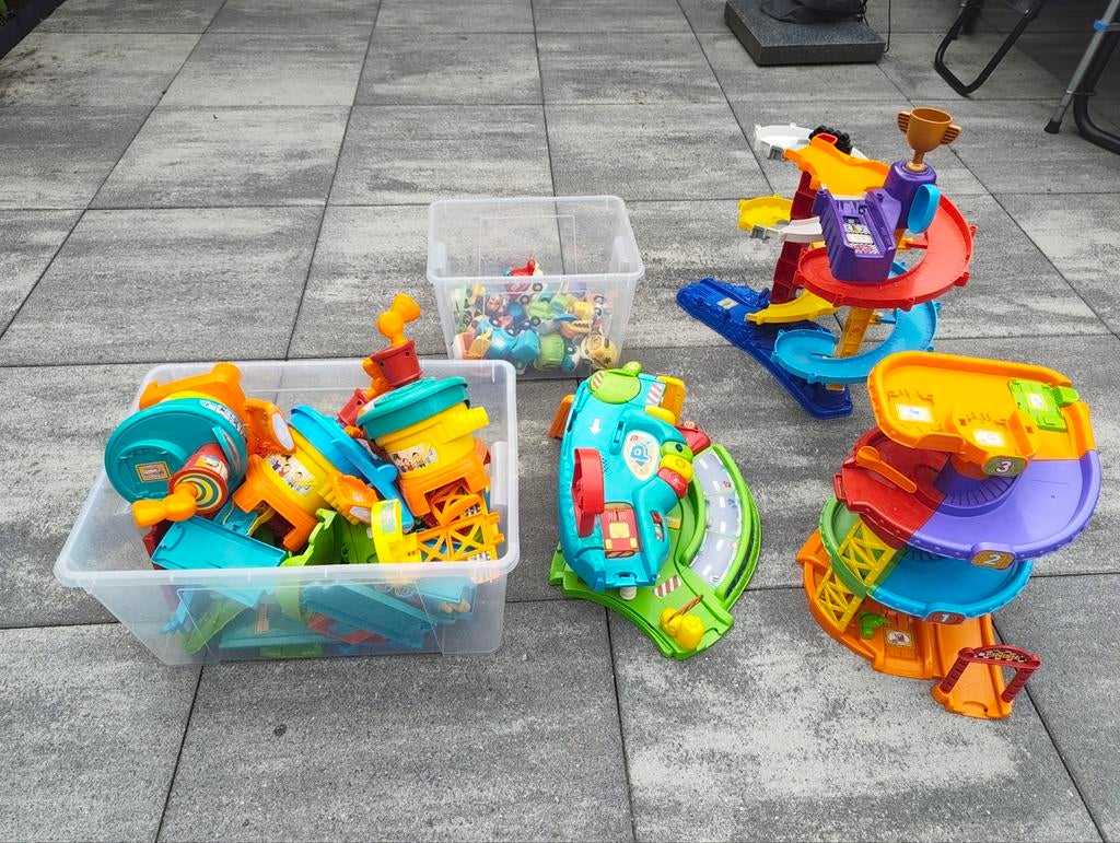 Grote partij toet toet auto's, Ophalen, Gebruikt