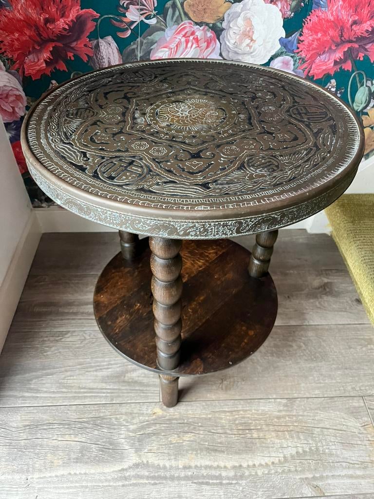 Prachtige ronde vintage bijzettafel met koperen blad, Ophalen