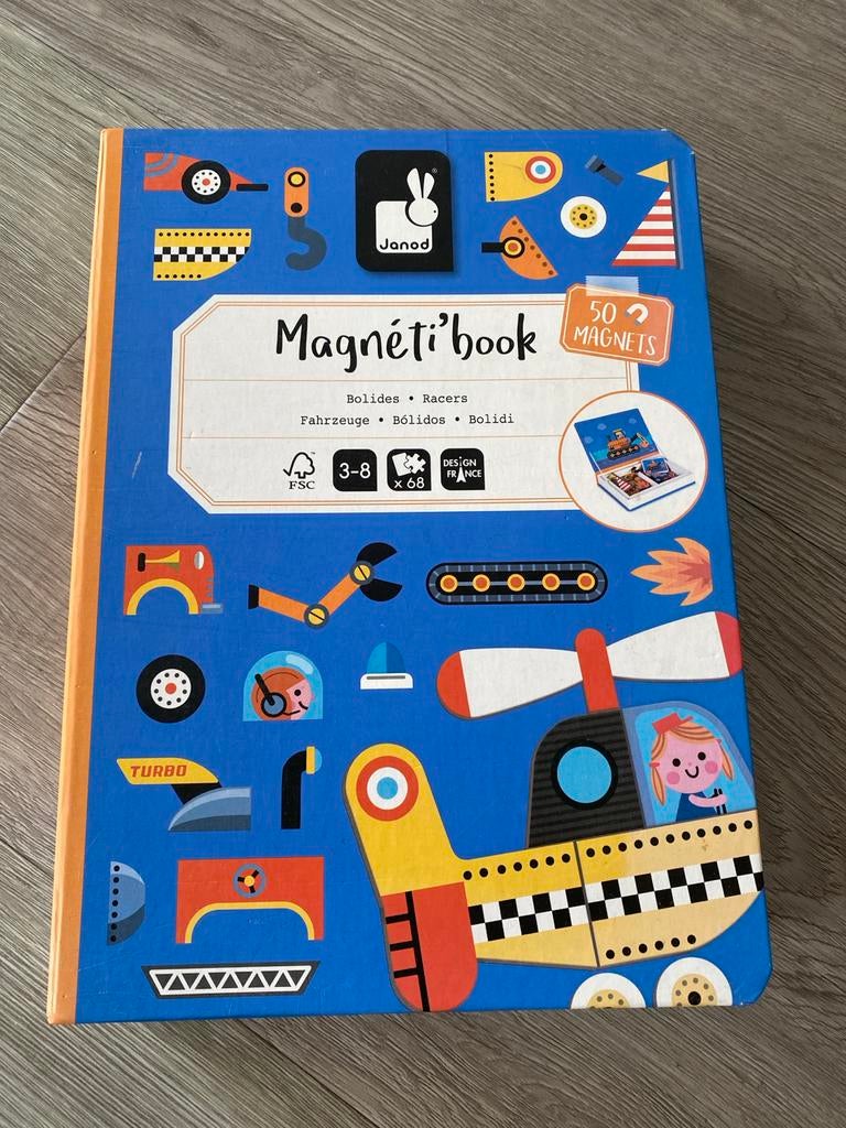 Magneti'book Racers, Kinderen en Baby's, Speelgoed | Educatief en Creatief, Ophalen, Gebruikt, Puzzelen